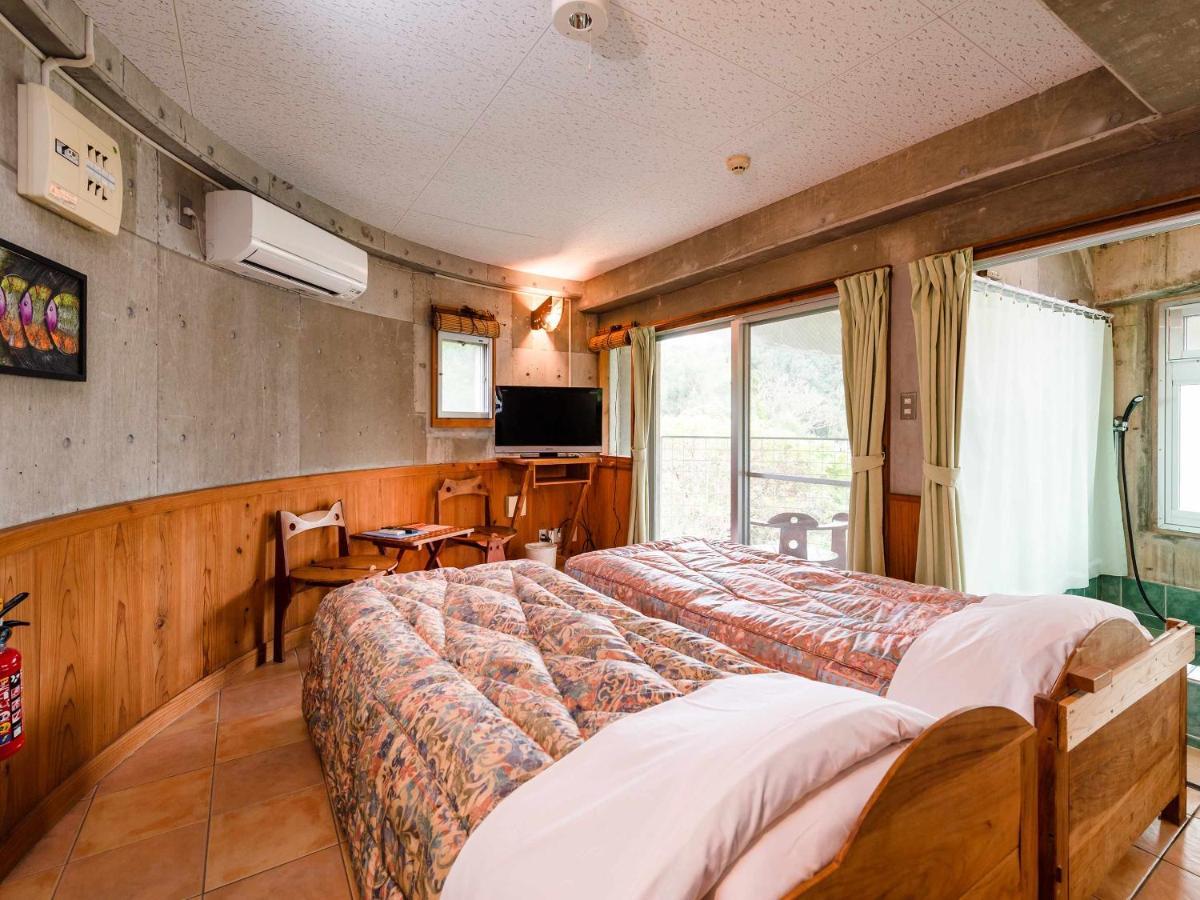 Buzz Resort Онна Экстерьер фото